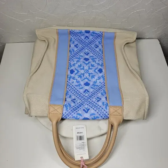Vineyard Vines Blue and Tan Tote Bag - Picture 16 of 16